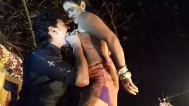 Jharkhand Sexy Stage Dance Model In Wet Transparent White Dress porn tube  video