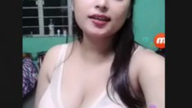 Beautiful india girl-hot porno