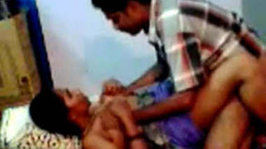 Indian Desi Aunty Saree Open Boobs Photo Shot porn
